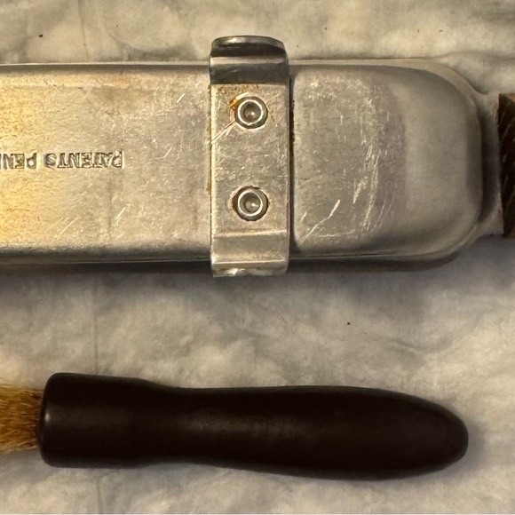 Vintage Chrome Toaster, Warming Tray, Brush & Bakelite ? Handles & Trim. 1950’s - Picture 4 of 12